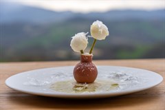 "Soffione": Ricotta, mandorla e limone